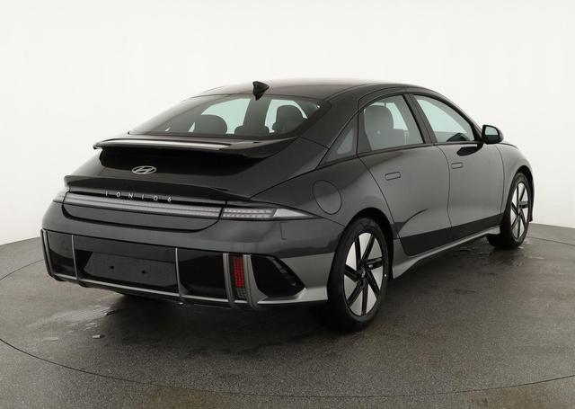 Hyundai IONIQ 6 77,4 kWh Base Long Range, Navi, Kamera, Winterpaket, Wärmepumpe 