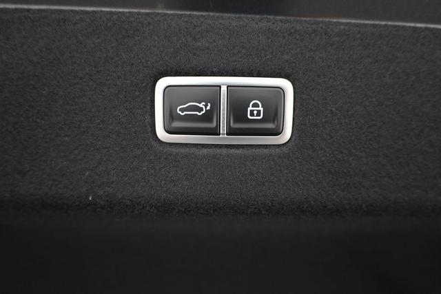 Hyundai IONIQ 6 77,4 kWh Base Long Range, Navi, Kamera, Winterpaket, Wärmepumpe 