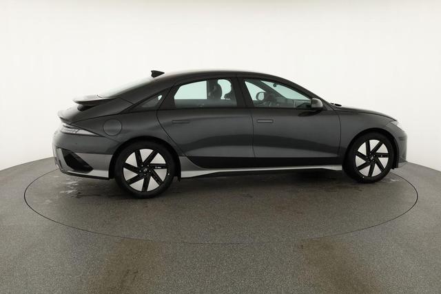 Hyundai IONIQ 6 77,4 kWh Base Long Range, Navi, Kamera, Winterpaket, Wärmepumpe 