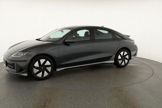 Hyundai IONIQ 6 77,4 kWh Base Long Range, Navi, Kamera, Winterpaket, Wärmepumpe 