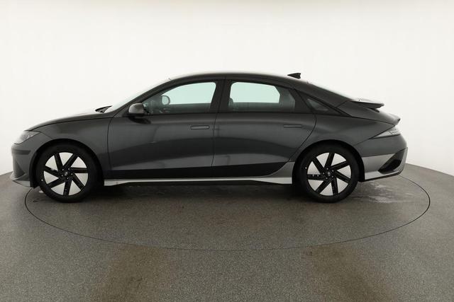 Hyundai IONIQ 6 77,4 kWh Base Long Range, Navi, Kamera, Winterpaket, Wärmepumpe 