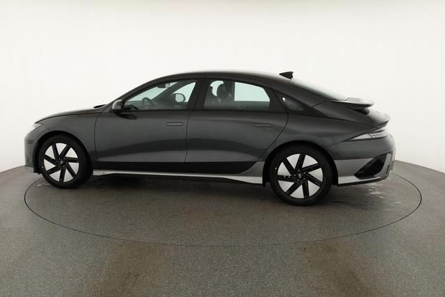 Hyundai IONIQ 6 77,4 kWh Base Long Range, Navi, Kamera, Winterpaket, Wärmepumpe 