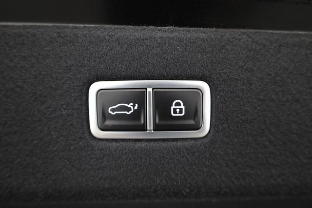 Hyundai IONIQ 6 77,4 kWh Base Long Range, Navi, Kamera, Winterpaket, Wärmepumpe 