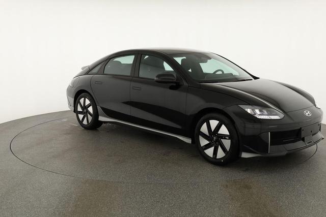 Hyundai IONIQ 6 77,4 kWh Base Long Range, Navi, Kamera, Winterpaket, Wärmepumpe 