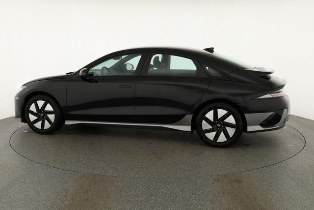 Hyundai IONIQ 6 77,4 kWh Base Long Range, Navi, Kamera, Winterpaket, Wärmepumpe 