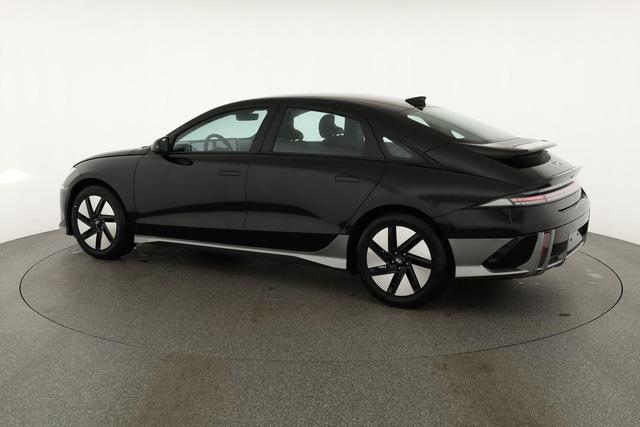 Hyundai IONIQ 6 77,4 kWh Base Long Range, Navi, Kamera, Winterpaket, Wärmepumpe 