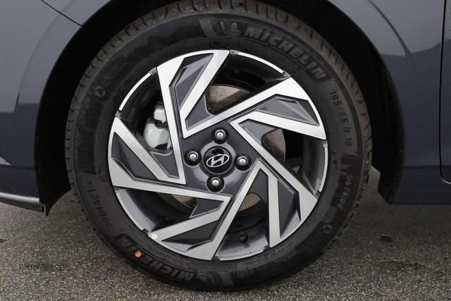 Hyundai i20 1.0 T-GDI Smart, Navi, LED, Kamera, Sitzheizung 