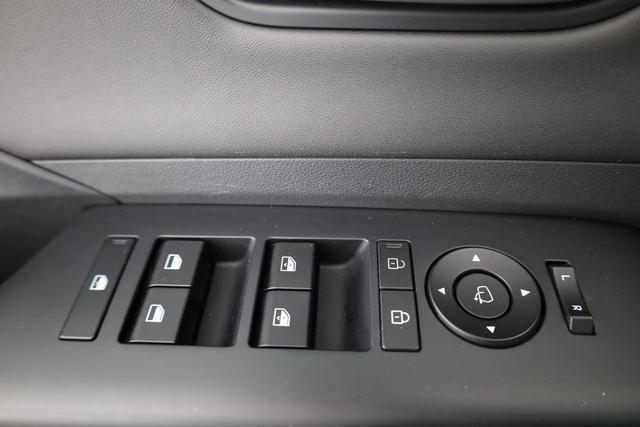 Hyundai KONA Prime Elektro 2WD EV 65,4 kWh, Leder, BOSE, 360 Kamera, Sitzbelüftung 