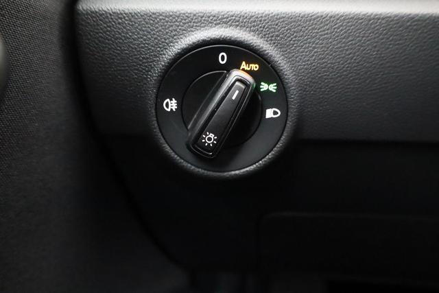 Volkswagen T-Roc Life 1.5 TSI DSG Life, Kamera, Winterpaket, ACC, Climatronic 