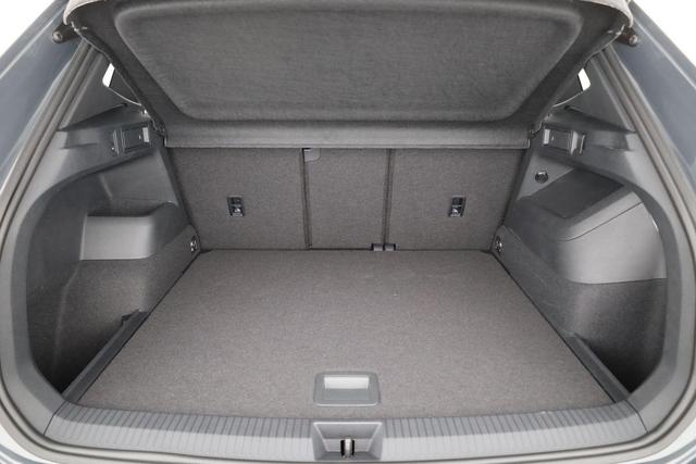 Volkswagen Tiguan 2.0 TDI 142 kW 4Motion R-Line DSG Black, AHK, Side, LED-Plus, Kamera 