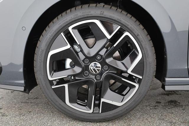 Volkswagen Golf 1.5 eTSI 110 kW R-Line VIII Variant DSG R-LINE, AHK, easyOpen, Navi, 18-Zoll, LED-Plus 