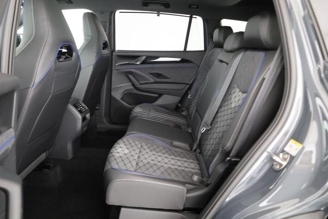 Volkswagen Tayron 2.0 TDI 142 kW 4Motion R-Line DSG 4M Black, 20-Zoll, AHK, Pano, sofort 