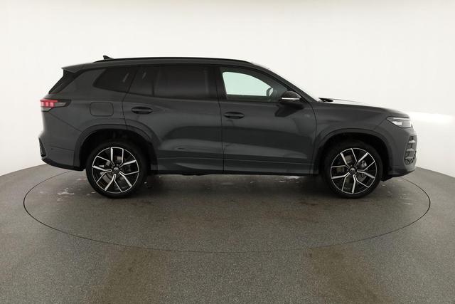 Volkswagen Tayron 2.0 TDI 142 kW 4Motion R-Line DSG 4M Black, 20-Zoll, AHK, Pano, sofort 