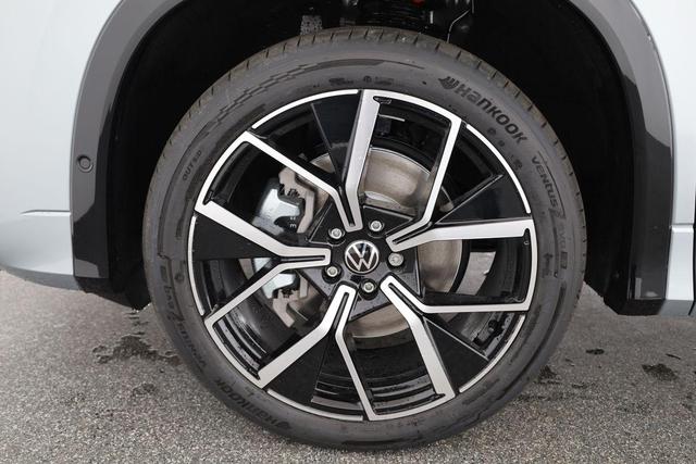 Volkswagen Tayron 2.0 TDI 142 kW 4Motion R-Line DSG 4M Black, 7-Sitzer, 20-Zoll, AHK, Pano, sofort 