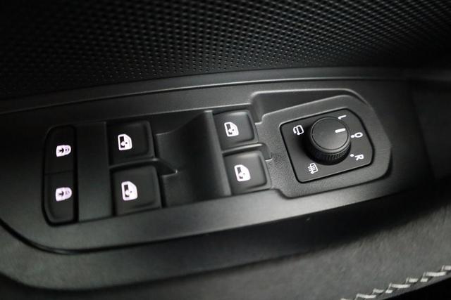 Skoda Kodiaq 1.5 TSI iV 150kW Sportline Sportline, AHK, Matrix, Navi, Kamera, sofort 