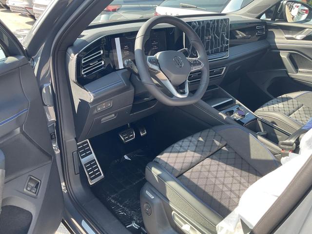 Volkswagen Tiguan - 1.5 TSI eHybrid 200 kW R-Line Black, Pano, 20-Zoll, AHK, AreaView, 5-J Garantie
