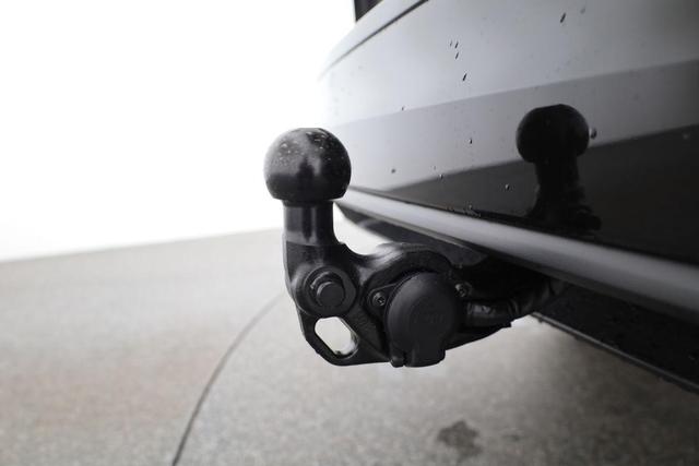 Volkswagen Golf Variant VIII 1.5 eTSI DSG Life, AHK, easyOpen, Kamera, Winter, 3-J Garantie 