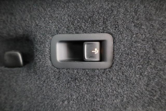 Skoda Kodiaq 2.0 TDI 142 kW 4x4 Selection DSG Selection, 7-Sitzer, AHK, Area, Matrix 