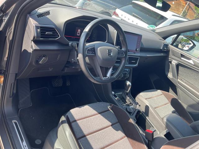 Seat Tarraco - Xcellence 4Drive 2.0 TSI DSG Xcellence, 7-Sitzer, AHK, DAB, Navi, Kamera