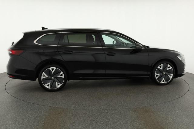 Skoda Superb Combi 2.0 TDI 142 kW 4x4 Selection DSG Selection, Standheizung, Pano, AHK, Navi, Matrix 