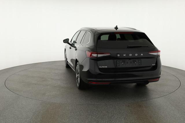 Skoda Superb Combi 2.0 TDI 142 kW 4x4 Selection DSG Selection, Standheizung, Pano, AHK, Navi, Matrix 