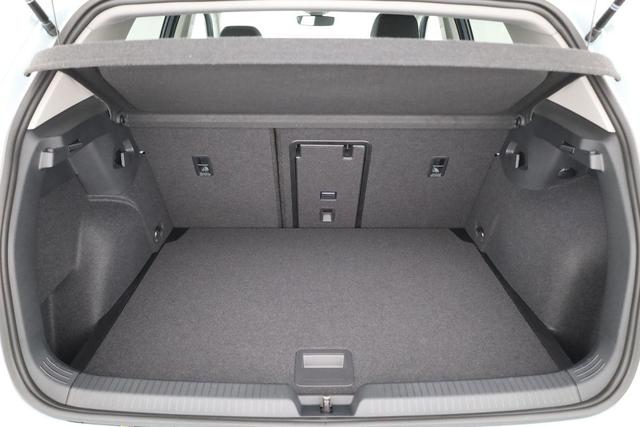 Volkswagen Golf 1.5 TSI 85 kW Goal VIII Life, Kamera, Ready2, Winterpaket, 3-J Garantie 