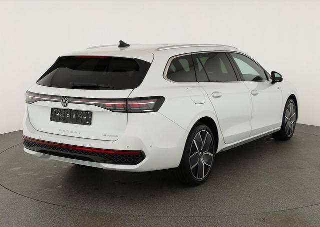 Volkswagen Passat Variant 1.5 TSI eHybrid 200 kW R-Line R-LINE, Pano, 19-Zoll, IQ.Light 