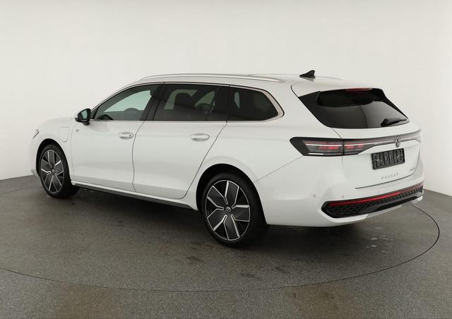 Volkswagen Passat Variant 1.5 TSI eHybrid 200 kW R-Line R-LINE, Pano, 19-Zoll, IQ.Light 