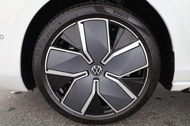 Volkswagen Passat Variant 1.5 TSI eHybrid 200 kW R-Line R-LINE, Pano, 19-Zoll, IQ.Light 