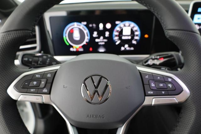 Volkswagen Passat Variant 1.5 TSI eHybrid 200 kW R-Line R-LINE, Pano, 19-Zoll, IQ.Light 