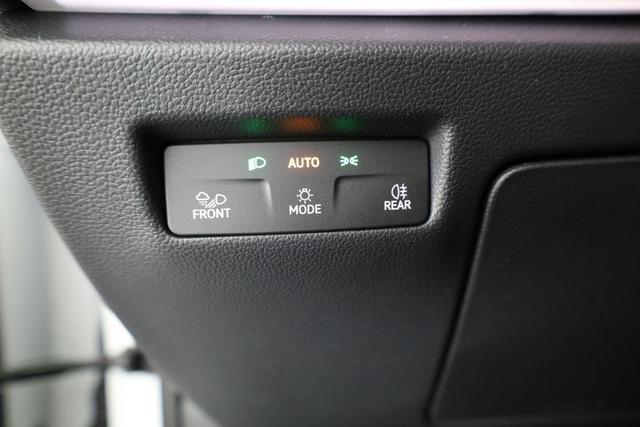 Volkswagen Passat Variant 1.5 TSI eHybrid 200 kW R-Line R-LINE, Pano, 19-Zoll, IQ.Light 