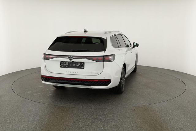 Volkswagen Passat Variant 1.5 TSI eHybrid 200 kW R-Line R-LINE, Pano, 19-Zoll, IQ.Light 