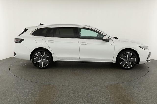 Volkswagen Passat Variant 1.5 TSI eHybrid 200 kW R-Line R-LINE, Pano, 19-Zoll, IQ.Light 