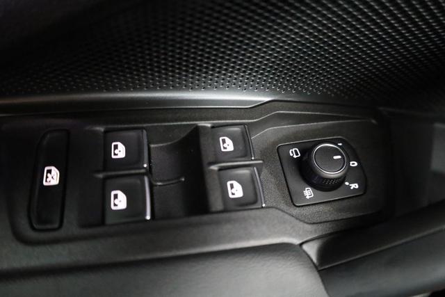 Volkswagen Tayron 2.0 TDI 142 kW 4Motion R-Line DSG 4M Black, 7-Sitzer, 20-Zoll, AHK, Pano, sofort 