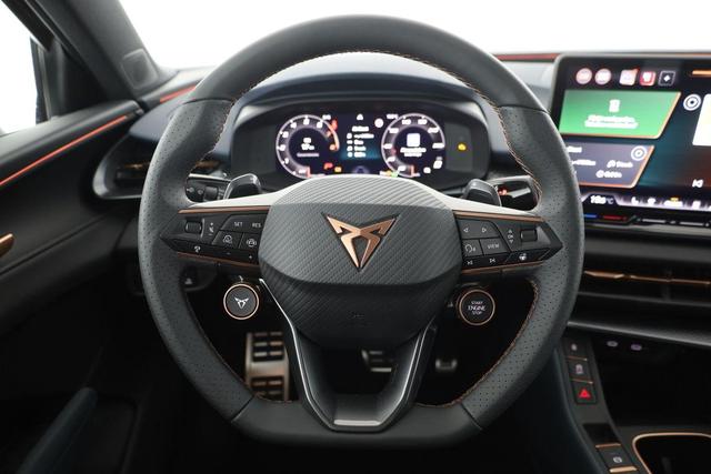 Cupra Terramar 2.0 TSI 150 kW 4Drive DSG 4Drive, Standheizung, AHK, AreaView, sofort 
