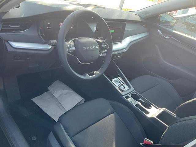 Skoda Octavia Combi - 1.5 TSI DSG Essence, AHK, LED, 5-J Garantie, SmartLink