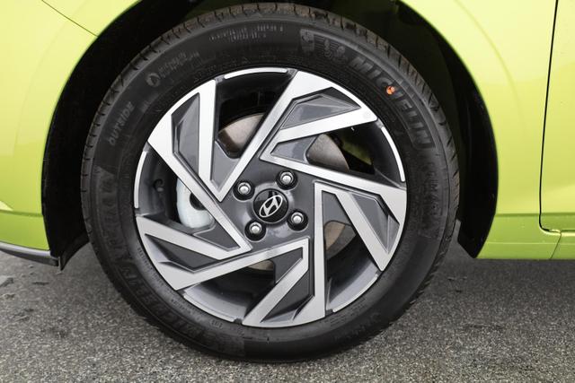 Hyundai i20 1.0 T-GDI Smart, Navi, LED, Kamera, Sitzheizung 