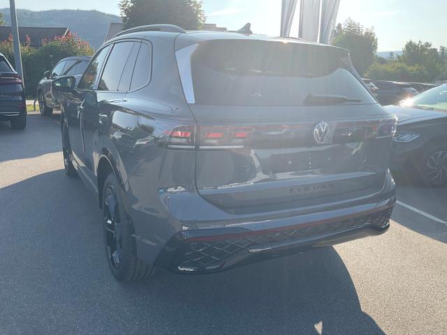 Volkswagen Tiguan - 1.5 TSI eHybrid 200 kW R-Line Black, Pano, 20-Zoll, AHK, AreaView, 5-J Garantie