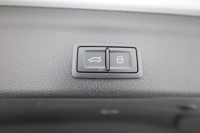 Audi Q3 40 TFSI quattro advanced advanced, AHK, 19-Zoll, Navi, el. Klappe, MMIplus, 4-J Garantie 