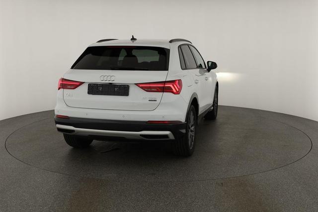 Audi Q3 40 TFSI quattro advanced advanced, AHK, 19-Zoll, Navi, el. Klappe, MMIplus, 4-J Garantie 