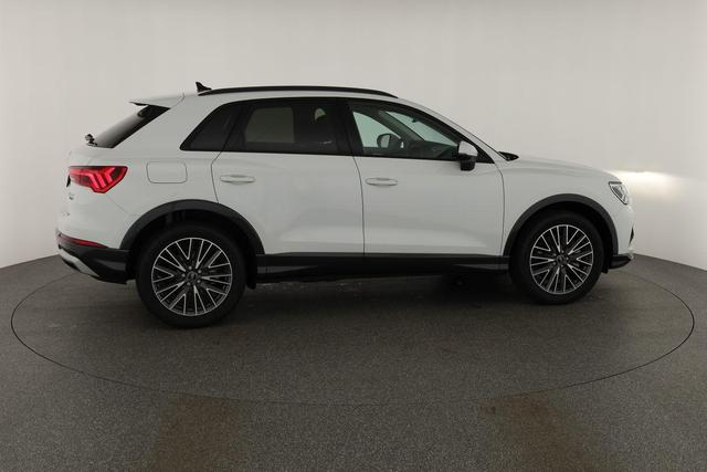Audi Q3 40 TFSI quattro advanced advanced, AHK, 19-Zoll, Navi, el. Klappe, MMIplus, 4-J Garantie 