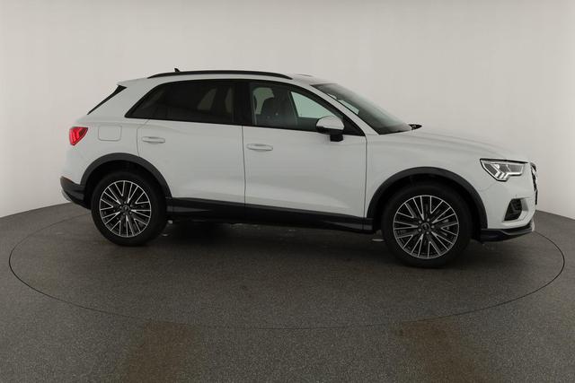 Audi Q3 40 TFSI quattro advanced advanced, AHK, 19-Zoll, Navi, el. Klappe, MMIplus, 4-J Garantie 