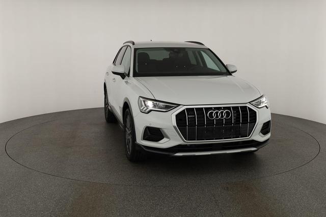 Audi Q3 40 TFSI quattro advanced advanced, AHK, 19-Zoll, Navi, el. Klappe, MMIplus, 4-J Garantie 