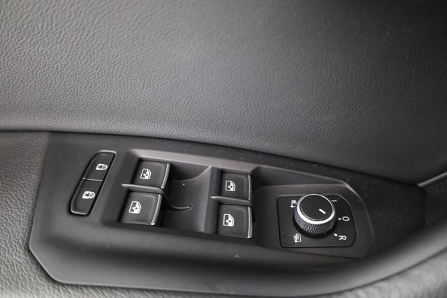 Volkswagen Touareg 3.0 TDI 210 kW 4Motion R-Line V6 Black, HUD, Leder, Luft, Standheizung, 5-J Garantie 
