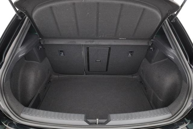 Cupra Leon Basis 2.0 TSI DSG, Navi, LED, Kamera, Parklenk 