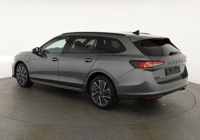 Skoda Superb Combi 1.5 TSI iV 150 kW Sportline DSG Sportline, AHK, Matrix, Side, el. Klappe, Navi 