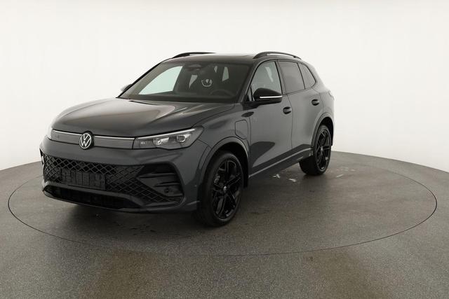 Volkswagen Tiguan 1.5 TSI eHybrid 200 kW R-Line Black, Pano, 20-Zoll, AHK, AreaView, 5-J Garantie 