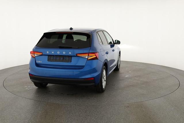 Skoda Fabia Selection 1.0 TSI 130 Jahre, Side, Kamera, 16-Zoll, Winter, 5-J Garantie 