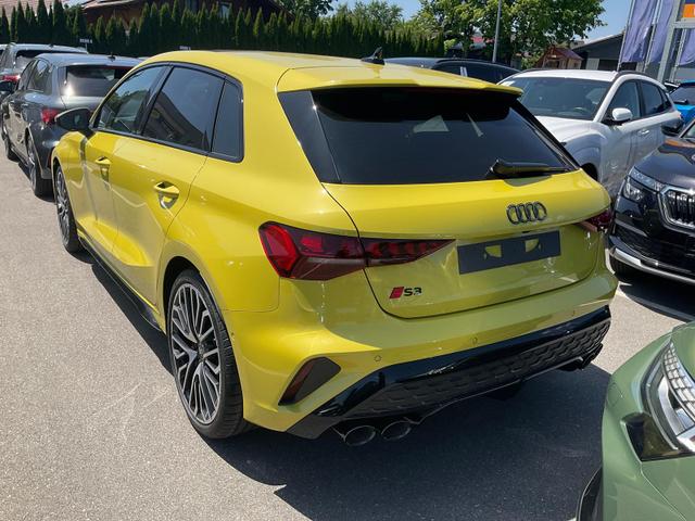 Audi S3 2.0 TFSI quattro Sportback quattro, Pano, 19-Zoll, Matrix, Optik schwarz, Kamera, el. Klappe, 4-J Garantie 