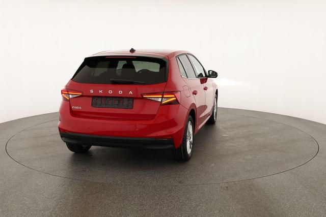 Skoda Fabia Selection 1.0 TSI 130 Jahre, Side, Kamera, 16-Zoll, Winter, 5-J Garantie 